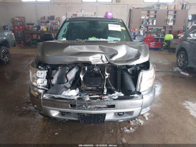 Chevrolet Silverado 1500 Lt Image 11