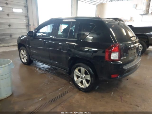 Jeep Compass Latitude Image 15