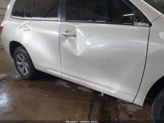 Toyota Highlander Image 5