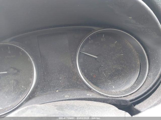 Nissan Rogue S Image 12