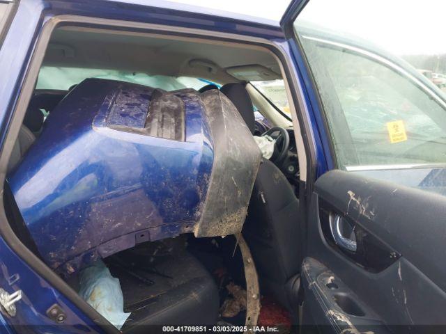 Nissan Rogue S Image 5