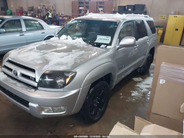 Toyota 4Runner Limited V8 Image 12