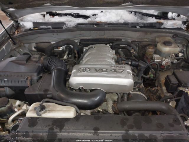 Toyota 4Runner Limited V8 Image 8