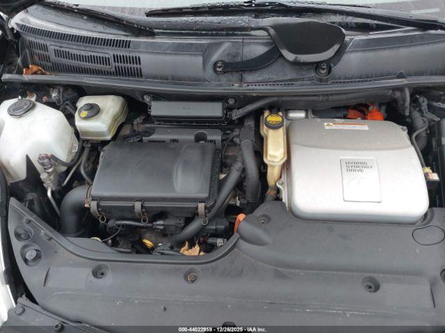 Toyota Prius Image 9