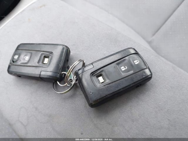 Toyota Prius Image 16