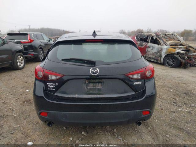 Mazda Mazda3 I Touring Image 2