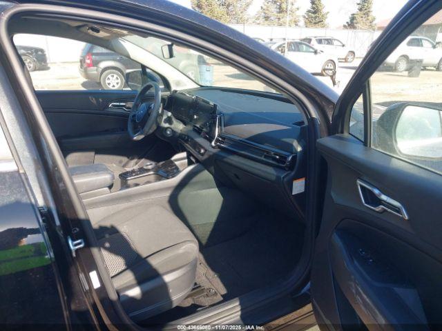 Kia Sportage Lx Image 2