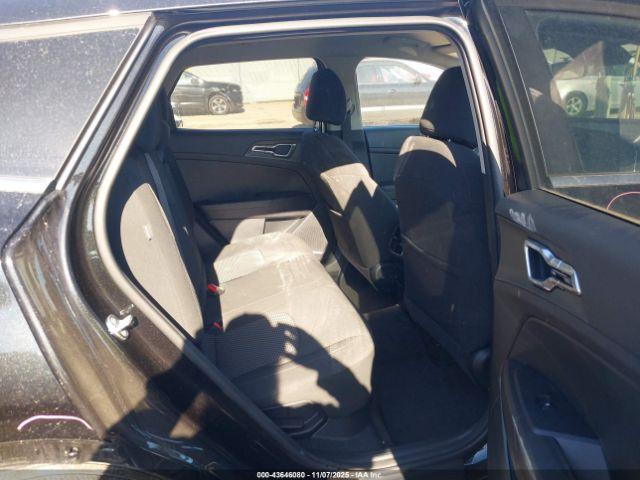 Kia Sportage Lx Image 3