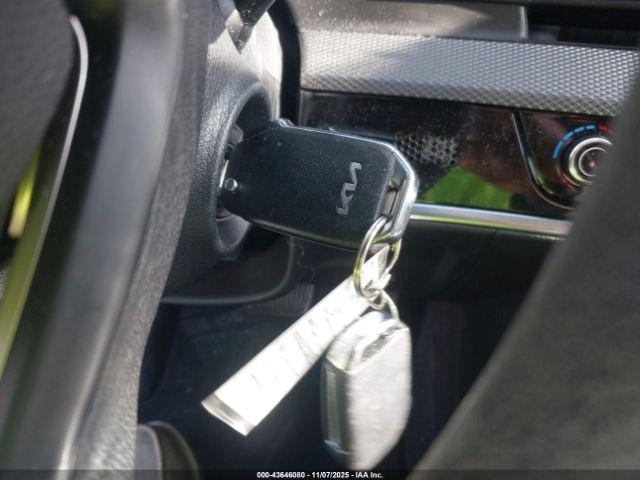 Kia Sportage Lx Image 9