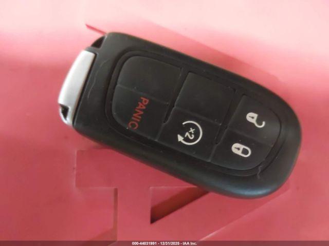 Jeep Cherokee Limited Image 16