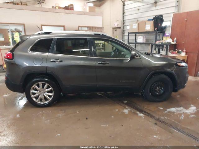 Jeep Cherokee Limited Image 11