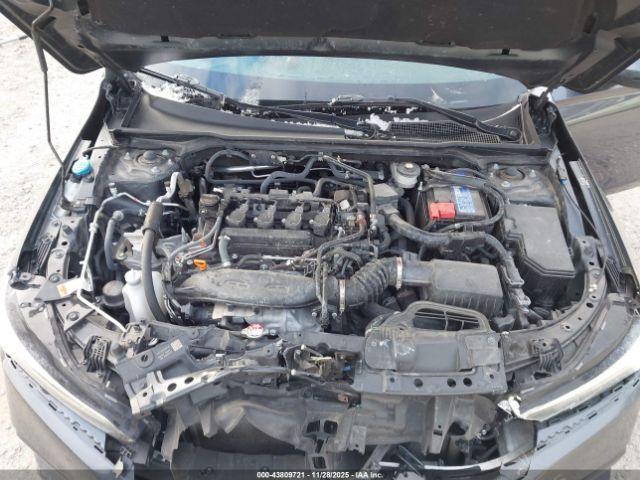 Honda Civic Sport Touring Image 16