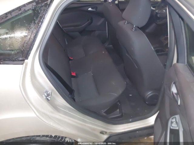 Ford Focus Se Image 7