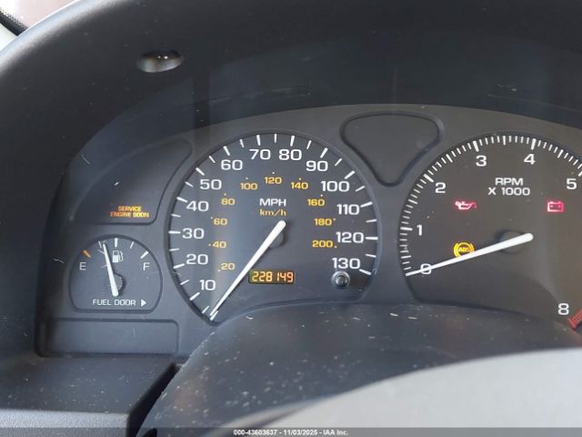 Saturn Vue V6 Image 12