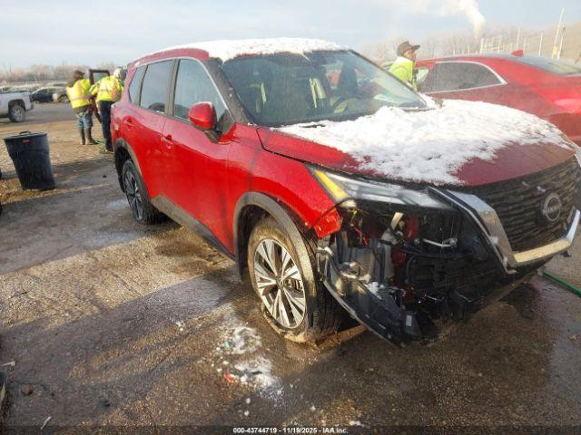  Salvage Nissan Rogue
