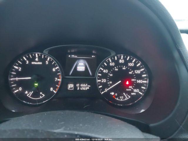 Nissan Altima 2.5 S Image 11