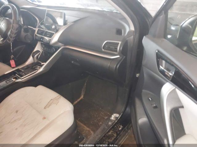 Mitsubishi Eclipse Se Image 6