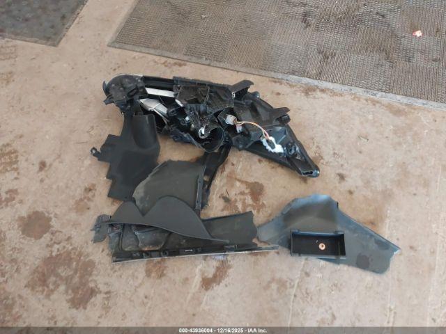 Mitsubishi Eclipse Se Image 2