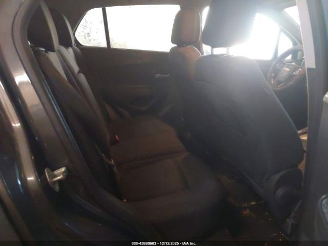 Chevrolet Trax Lt Image 10