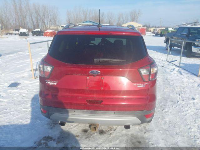 Ford Escape Titanium Image 14