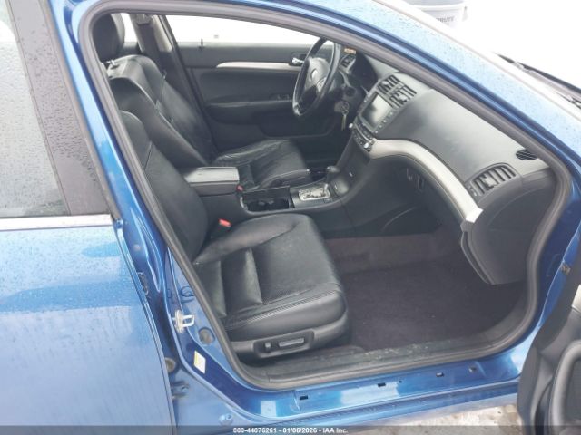 Acura TSX Image 8