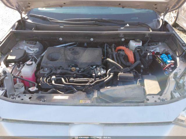 Toyota RAV4 Xle Image 8