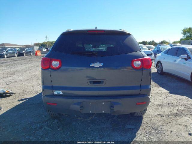 Chevrolet Traverse Lt Image 2