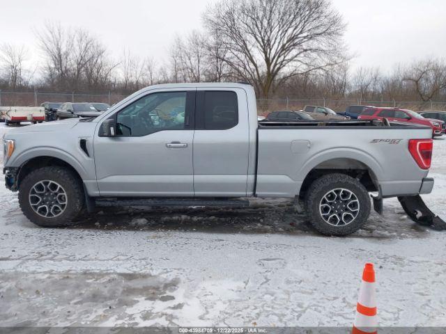 Ford F-150 Xlt Image 13