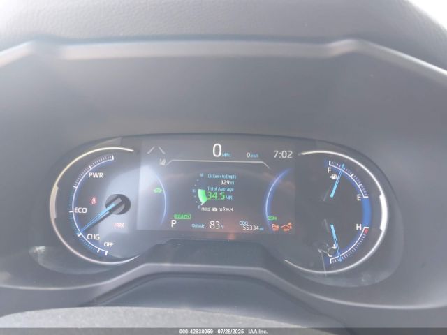 Toyota RAV4 Xse Image 8