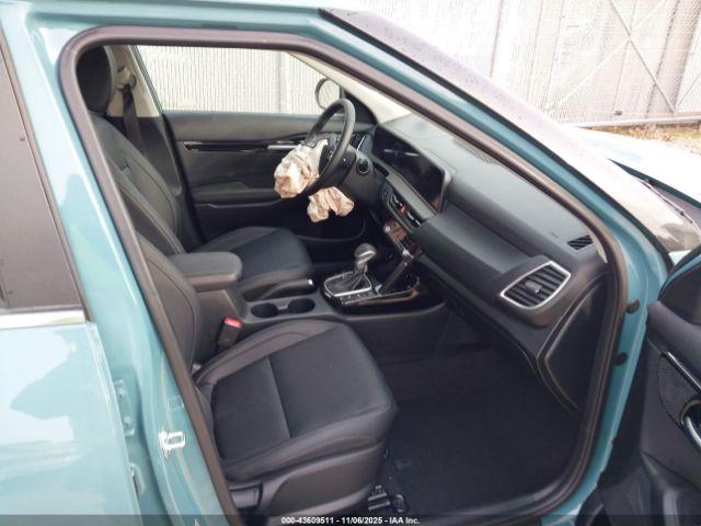 Kia Seltos Ex Image 3