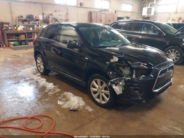  Salvage Mitsubishi Outlander