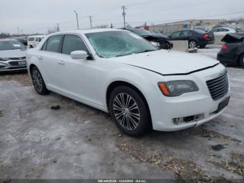  Salvage Chrysler 300