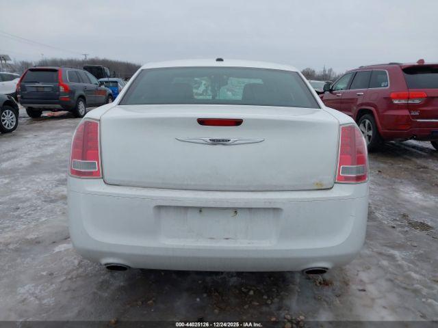 Chrysler 300 300s Image 12