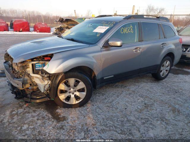 Subaru Outback 2.5i Premium Image 12