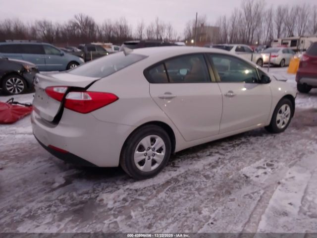 Kia Forte Lx Image 3