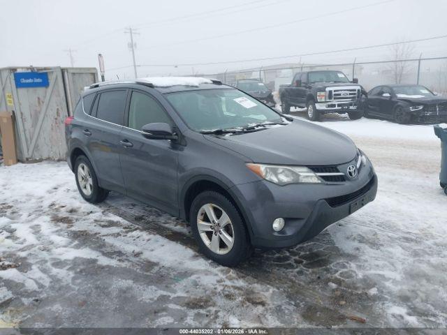  Salvage Toyota RAV4