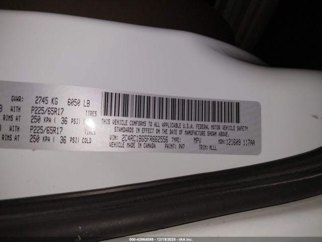 Chrysler Town & Country Touring Image 6