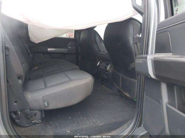 Ford F-150 Xlt Image 16