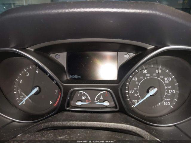 Ford Focus Se Image 12