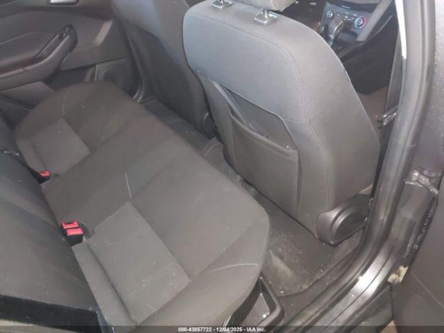 Ford Focus Se Image 9