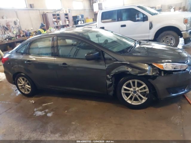 Ford Focus Se Image 4