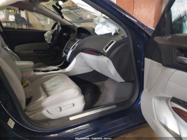 Acura TLX V6 Tech Image 2