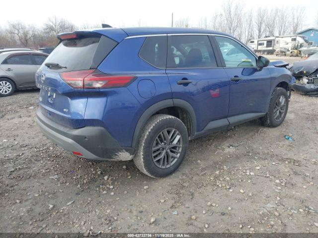 Nissan Rogue S Intelligent Awd Image 4