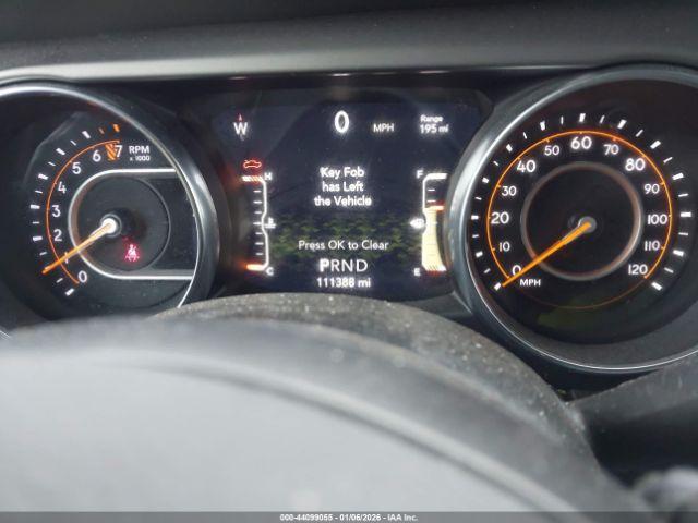 Jeep Gladiator Sport S 4x4 Image 11