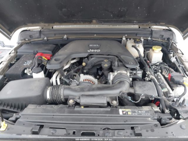 Jeep Gladiator Sport S 4x4 Image 6