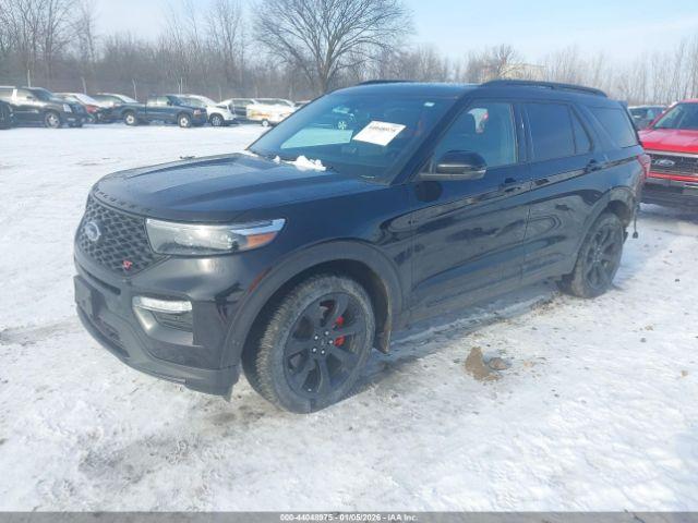 Ford Explorer St Image 7