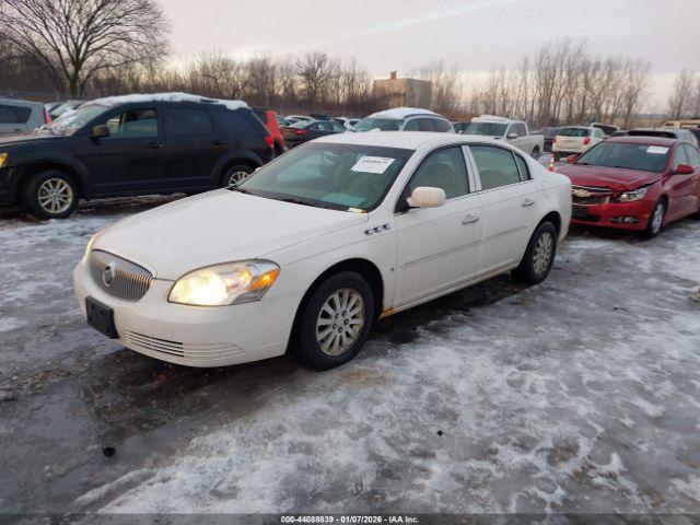 Buick Lucerne Cx Image 8