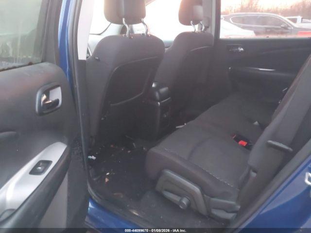 Dodge Journey Sxt Image 4