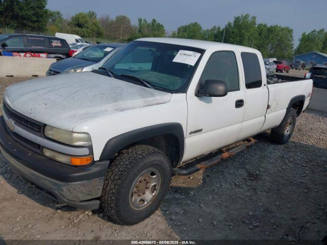 Chevrolet Silverado 2500 Image 5