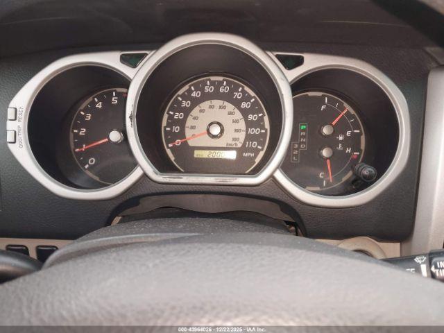 Toyota 4Runner Sr5 V6 Image 3